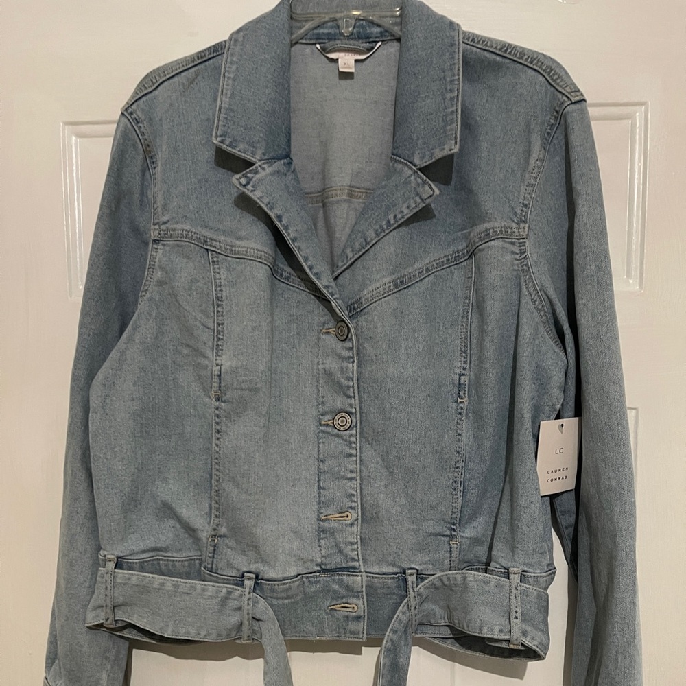 Brand new with Tags! Ladies Lauren Conrad Jean Jacket XL